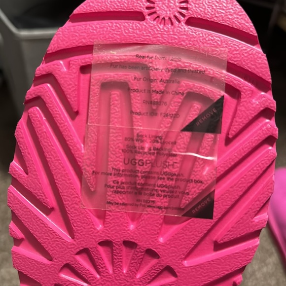 UGG Ultra Mini boots *Carnation size 8 NEW - Picture 8 of 8